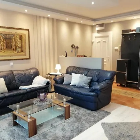 Apartment Edes Otthon Eger