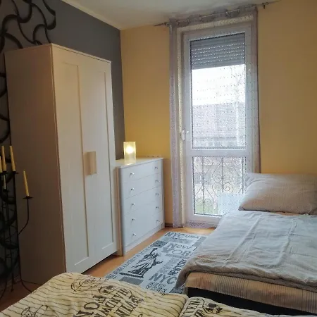 Edes Otthon Apartmán *