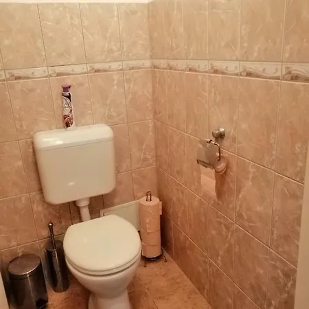 Edes Otthon Apartment Eger