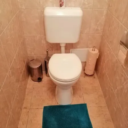 Edes Otthon Apartment Eger